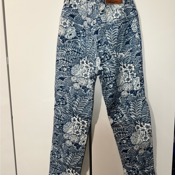 Vintage Ralph Lauren size 26 Floral Patterned Pants in Blue and White high rise - Picture 4 of 12